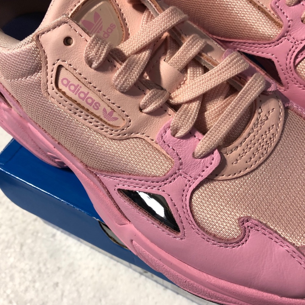 ❌SOLD❌ADIDAS Original Falcon Chunky '90s-inspired - Picture 6 of 8
